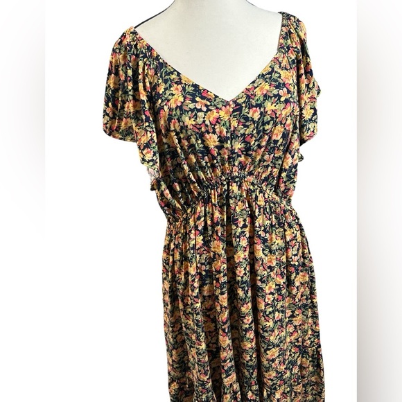 Terra & Sky Yellow and Black Floral Maxi Dress - Picture 2 of 7